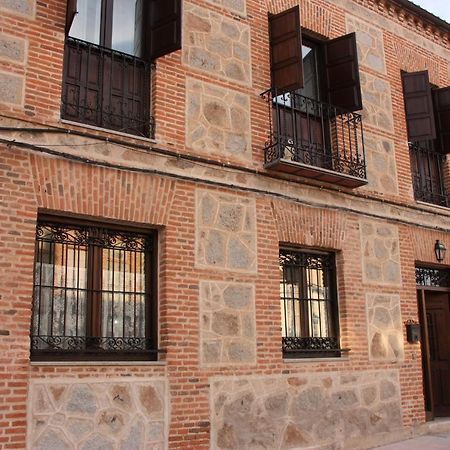 Casa Rural Puerta De Castilla Velayos Eksteriør billede