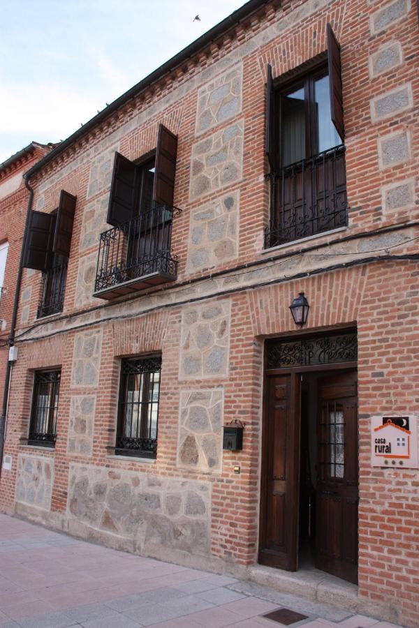 Casa Rural Puerta De Castilla Velayos Eksteriør billede